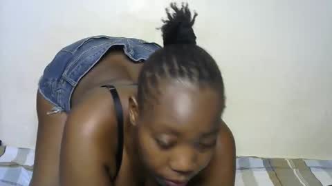 Snapshot of miss_bani chatting on 03.14.26 miss_bani online show from 03.14.26