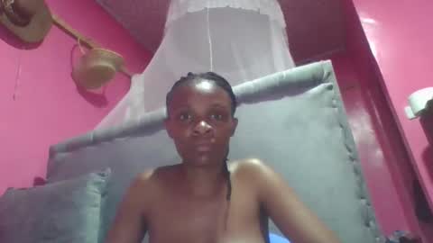 miss_belllo online show from 09.28.25