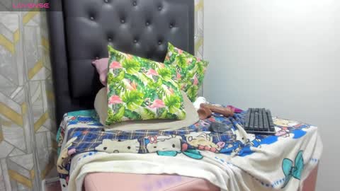 miss_big_ass21 online show from 01.13.25