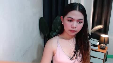 Snapshot of miss_briella chatting on 11.15.25 Briella online show from 11.15.25