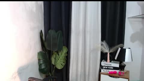 Briella online show from 04.17.26