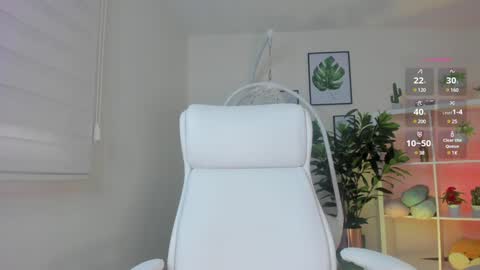 Snapshot of miss_catalinaa chatting on 01.14.25 Catalina online show from 01.14.25