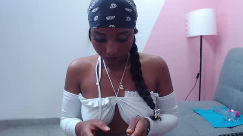 miss_demoni online show from 04.01.26