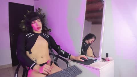 DOROTHY online show from 02.11.25