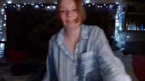 Elis online show from 02.05.25