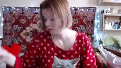 Elis online show from 02.21.25