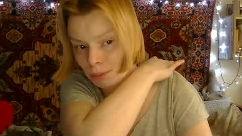 Snapshot of miss_elistia_ chatting on 06.03.26 Elis online show from 06.03.26