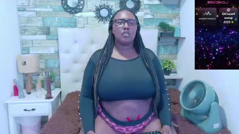 miss_evans_ online show from 05.14.26