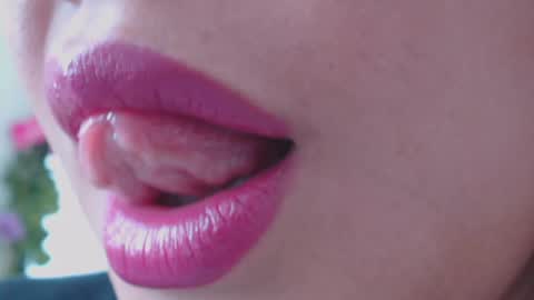 Miss Evoleth online show from 12.08.24