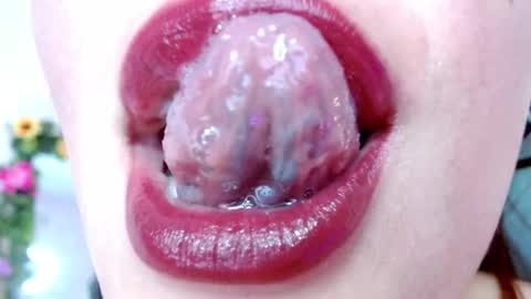 Miss Evoleth online show from 02.16.25