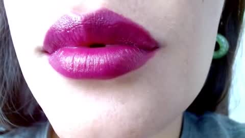 Miss Evoleth online show from 03.03.25