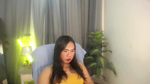 miss_fhakarat online show from 11.10.25