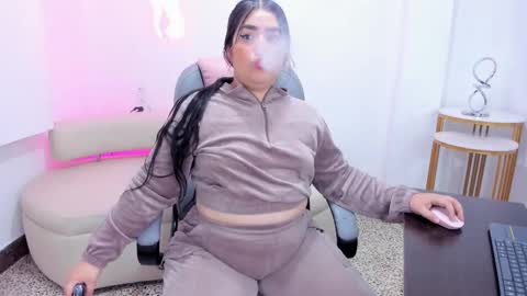 Snapshot of miss_francheska chatting on 09.09.25 Francheska online show from 09.09.25