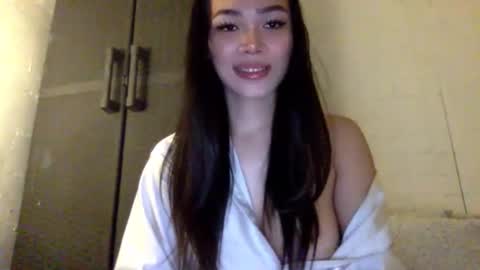 Lara online show from 09.18.25