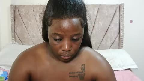 Snapshot of miss_godess chatting on 09.27.25 miss_godess online show from 09.27.25