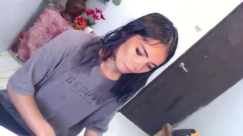 julie online show from 04.05.26