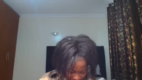 Miss Kiarrafit online show from 01.15.25