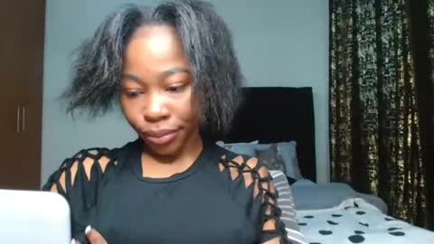 Miss Kiarrafit online show from 01.16.25