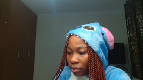 Miss Kiarrafit online show from 01.30.25