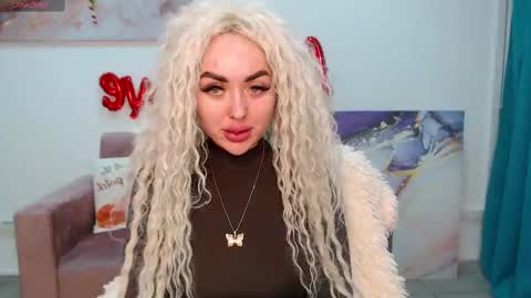 miss_kiten online show from 02.12.25
