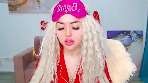 miss_kiten online show from 02.18.25