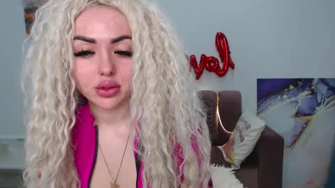 miss_kiten online show from 03.04.25