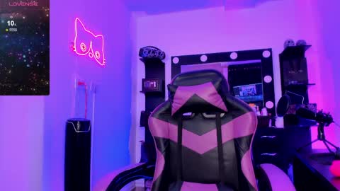 Miss Kittyn online show from 04.01.26