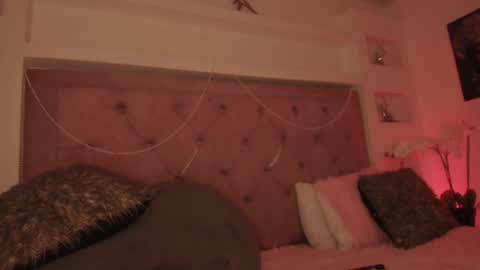 Melissa   online show from 02.20.25