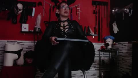 Mistress Miranda online show from 10.19.25