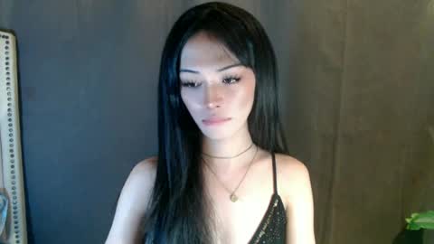 Snapshot of miss_moheera_xxx chatting on 06.24.26 Moheera online show from 06.24.26