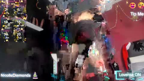 Snapshot of miss_nicolesds chatting on 12.24.24 Miss Nicole online show from 12.24.24