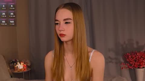 Snapshot of miss_nicoletta chatting on 09.19.25 Nicole online show from 09.19.25