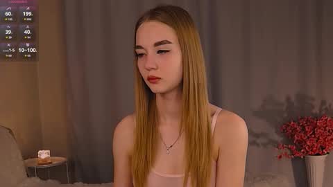 Snapshot of miss_nicoletta chatting on 10.06.25 Nicole online show from 10.06.25