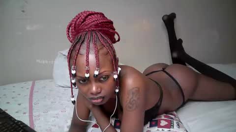 Snapshot of miss_pretty01 chatting on 05.16.26 miss_pretty01 online show from 05.16.26