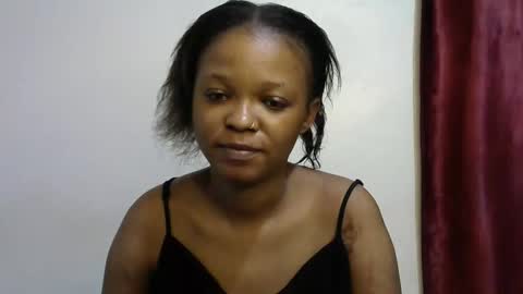 Snapshot of miss_rihanna2 chatting on 09.15.25 miss_rihanna2 online show from 09.15.25