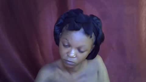 Snapshot of miss_rihanna2 chatting on 10.24.25 miss_rihanna2 online show from 10.24.25