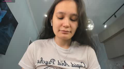 Snapshot of miss_shine_ chatting on 01.31.25 Miss shine online show from 01.31.25