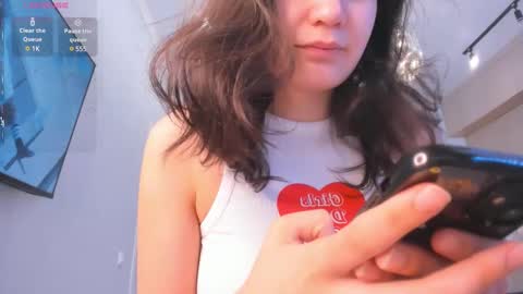 Snapshot of miss_shine_ chatting on 03.08.25 Miss shine online show from 03.08.25