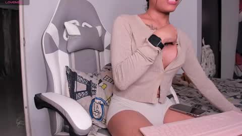 miss_soffi1 online show from 02.19.25
