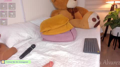 Sofia Alvarez online show from 01.28.25