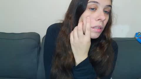 Bella online show from 09.19.25