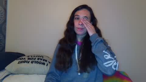 Bella online show from 09.22.25