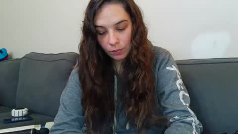 Bella online show from 09.29.25