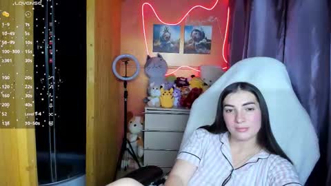 Snapshot of miss_tasy chatting on 09.15.25 Melanie January 15th is my birthday there will be an interesting show online show from 09.15.25