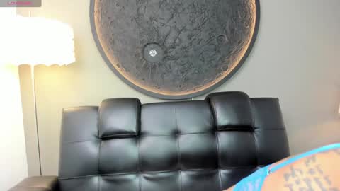 Vaiolette online show from 01.10.25