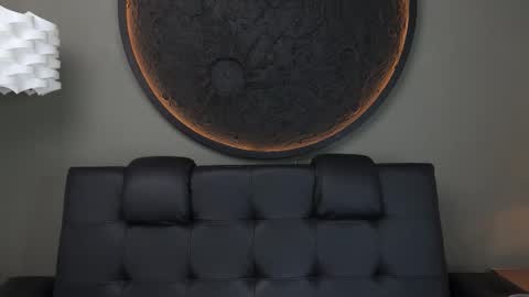 Vaiolette online show from 10.20.25