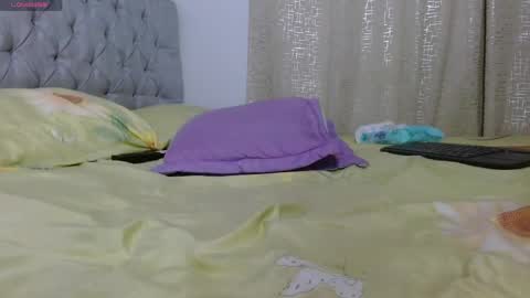 Snapshot of miss_valery2 chatting on 03.06.25 hanna online show from 03.06.25