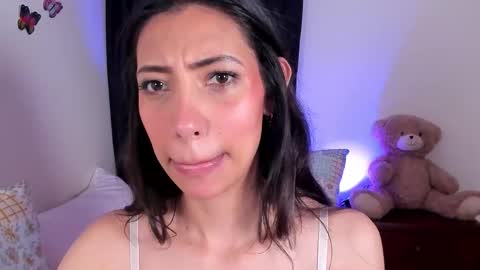 Miss Veronica online show from 12.04.25