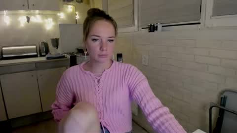 miss_you20 online show from 10.28.25