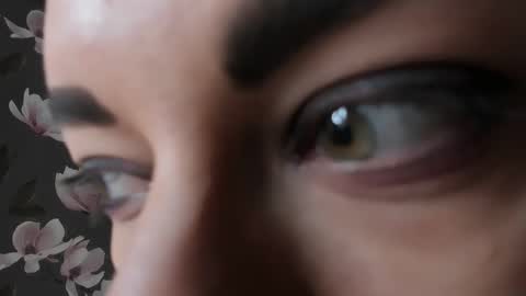 Eva online show from 10.11.25